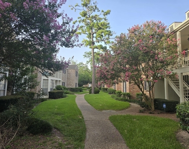 12968 Trail Hollow Drive - Photo Thumbnail 22