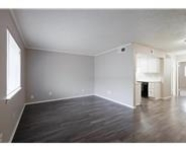8100 N N Mopac Expressway - Photo Thumbnail 17
