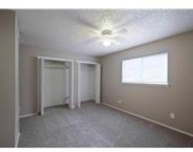 8100 N N Mopac Expressway - Photo Thumbnail 6