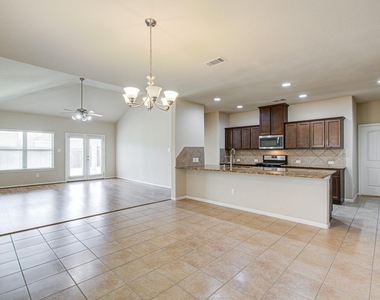 1936 Acaciawood Way - Photo Thumbnail 11