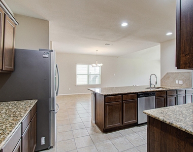 1936 Acaciawood Way - Photo Thumbnail 9