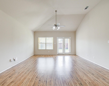 1936 Acaciawood Way - Photo Thumbnail 13