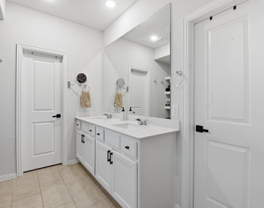 10510 Wagner Street - Photo Thumbnail 15