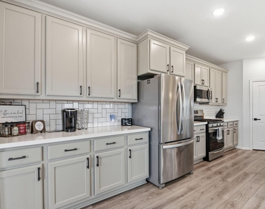 10510 Wagner Street - Photo Thumbnail 11