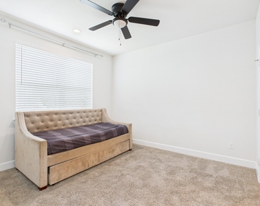 2761 Clinton Drive - Photo Thumbnail 28