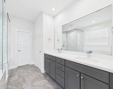 2761 Clinton Drive - Photo Thumbnail 20