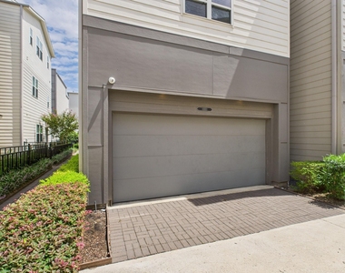 2761 Clinton Drive - Photo Thumbnail 35