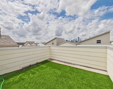 2761 Clinton Drive - Photo Thumbnail 32