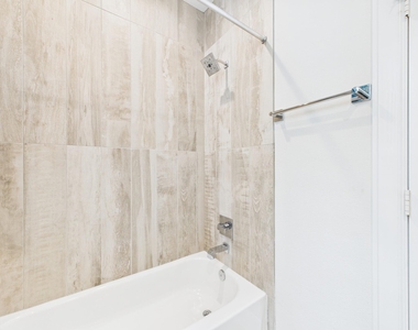 2761 Clinton Drive - Photo Thumbnail 26