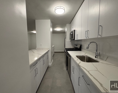 East 89th Street - Photo Thumbnail 1