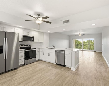 960 Starkey Road - Photo Thumbnail 8