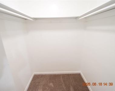 212 N Clearview Avenue - Photo Thumbnail 26