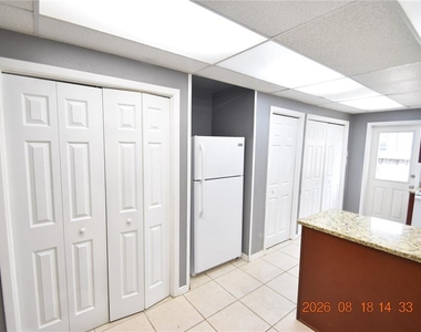 212 N Clearview Avenue - Photo Thumbnail 15