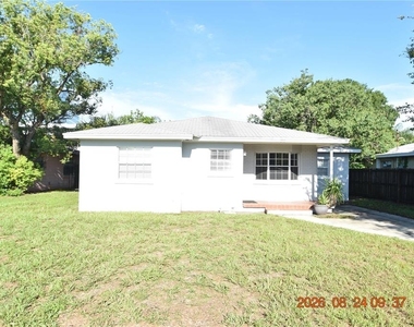 212 N Clearview Avenue - Photo Thumbnail 45