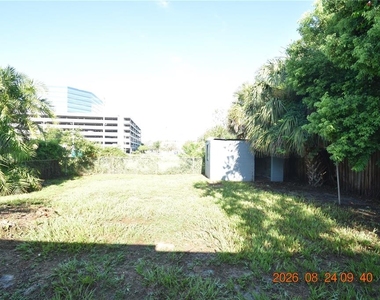 212 N Clearview Avenue - Photo Thumbnail 50