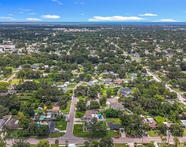 2122 52nd Avenue N - Photo Thumbnail 65