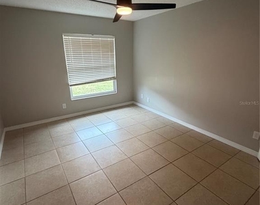 11510 Valencia Dr - Photo Thumbnail 6