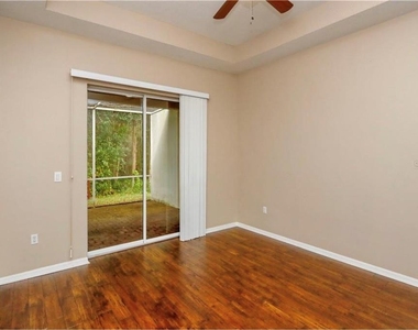 7633 Wimpole Drive - Photo Thumbnail 6