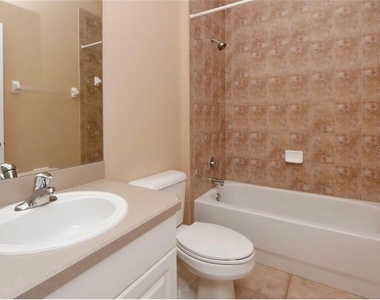 7633 Wimpole Drive - Photo Thumbnail 11