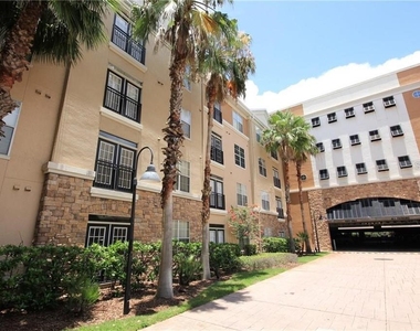 4221 W Spruce Street - Photo Thumbnail 1