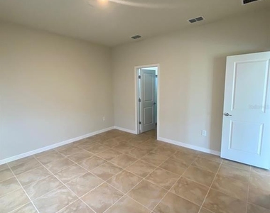 5060 Sparkling Water Way - Photo Thumbnail 12