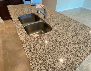 5060 Sparkling Water Way - Photo Thumbnail 9
