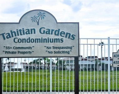 4330 Tahitian Gardens Circle - Photo Thumbnail 34