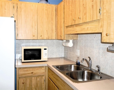 4330 Tahitian Gardens Circle - Photo Thumbnail 10