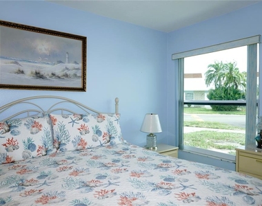 4330 Tahitian Gardens Circle - Photo Thumbnail 16