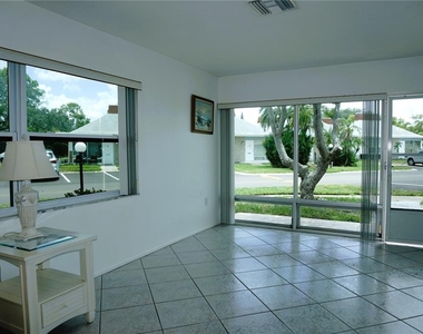 4330 Tahitian Gardens Circle - Photo Thumbnail 6