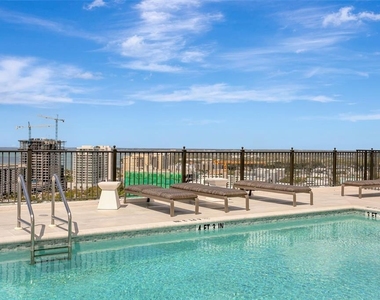 33 S Palm Avenue - Photo Thumbnail 28