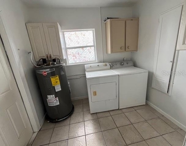 2506 W Union Street - Photo Thumbnail 4