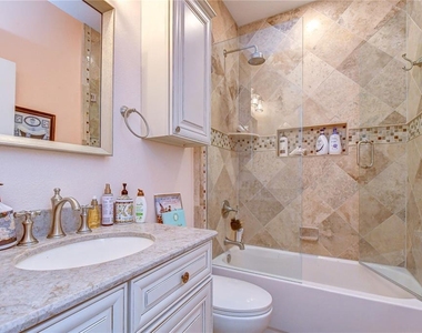 3246 Stonebridge Trail - Photo Thumbnail 21