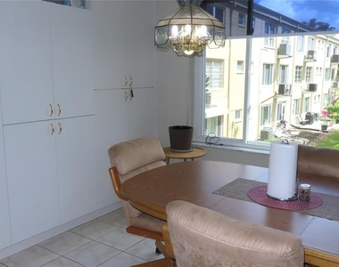 2402 Ecuadorian Way - Photo Thumbnail 11
