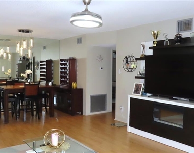 2402 Ecuadorian Way - Photo Thumbnail 3