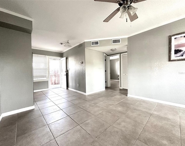 18007 Gulf Boulevard - Photo Thumbnail 5