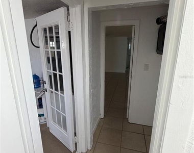 7619 Summertree Lane - Photo Thumbnail 15