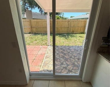 7619 Summertree Lane - Photo Thumbnail 2