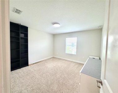 15232 Pacey Cove Drive - Photo Thumbnail 13