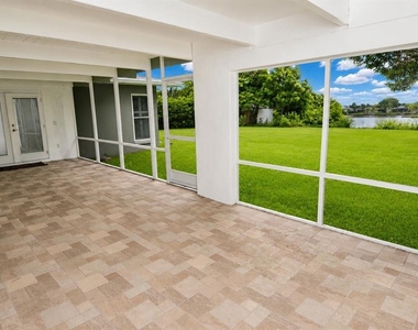 981 Damrosch Street - Photo Thumbnail 71