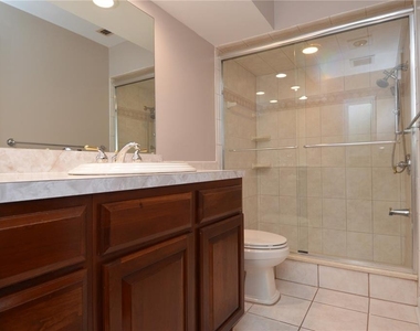 981 Damrosch Street - Photo Thumbnail 61