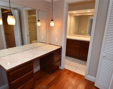981 Damrosch Street - Photo Thumbnail 55