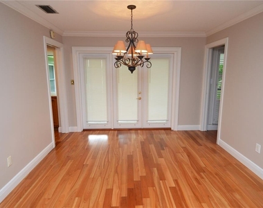 981 Damrosch Street - Photo Thumbnail 50