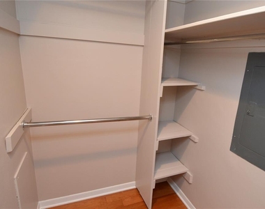 981 Damrosch Street - Photo Thumbnail 59