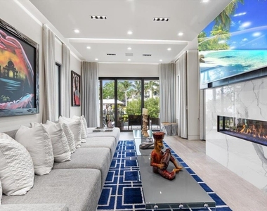 5131 W Neptune Way - Photo Thumbnail 24