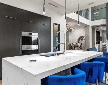 5131 W Neptune Way - Photo Thumbnail 8