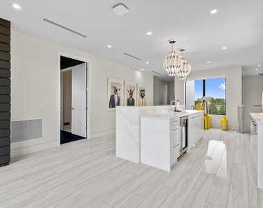5131 W Neptune Way - Photo Thumbnail 60