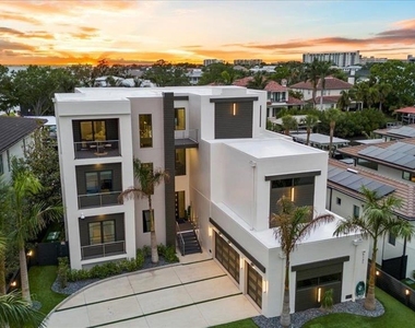5131 W Neptune Way - Photo Thumbnail 95