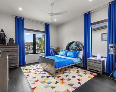 5131 W Neptune Way - Photo Thumbnail 32