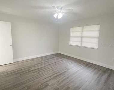 12834 Lake Tree Lane - Photo Thumbnail 9